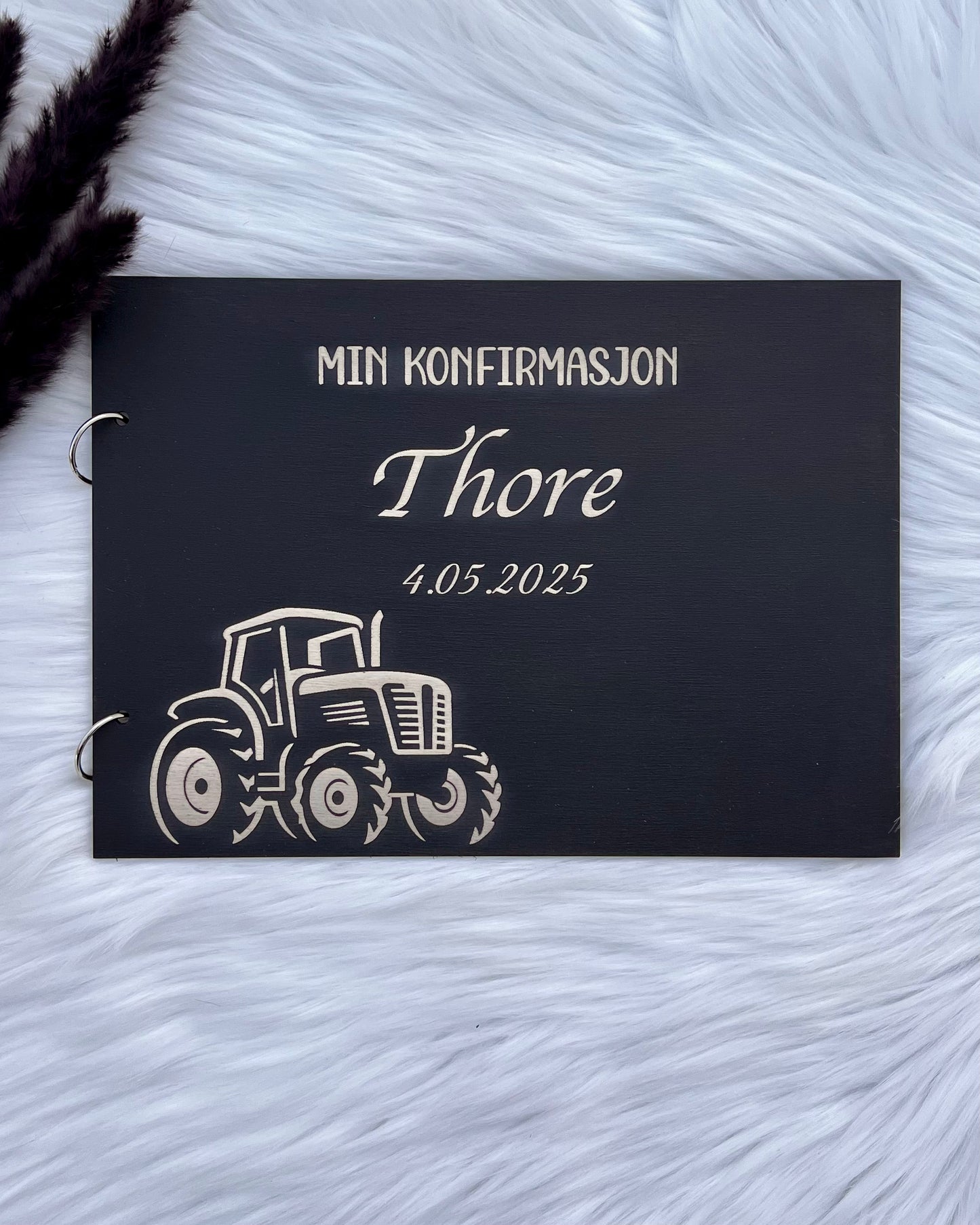 Min Konfirmasjon – gjestebok, fotoalbum-Trakotr