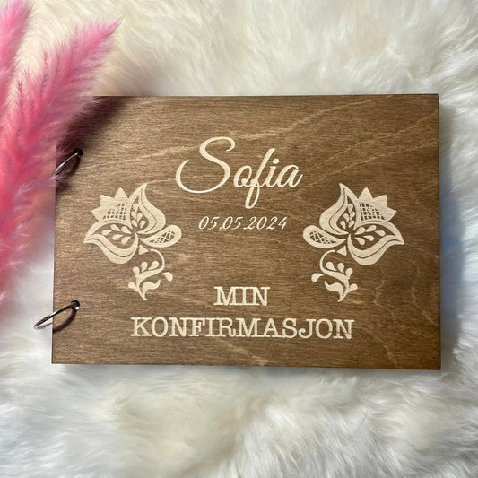 Min Konfirmasjon – mønster etter Sunnmørsbunad KK FAMILY ART