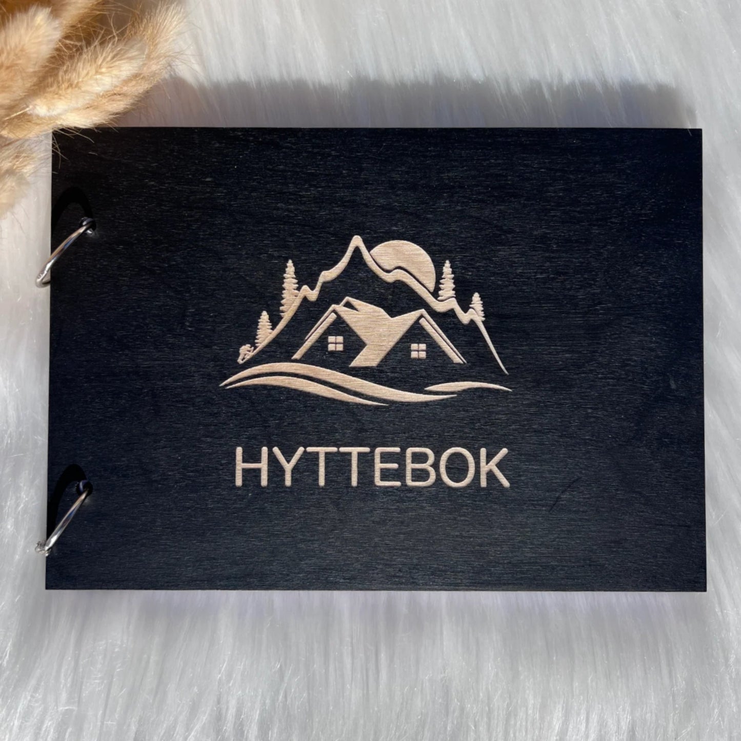 Hyttebok med personlig tilpasning (d2) KK FAMILY ART