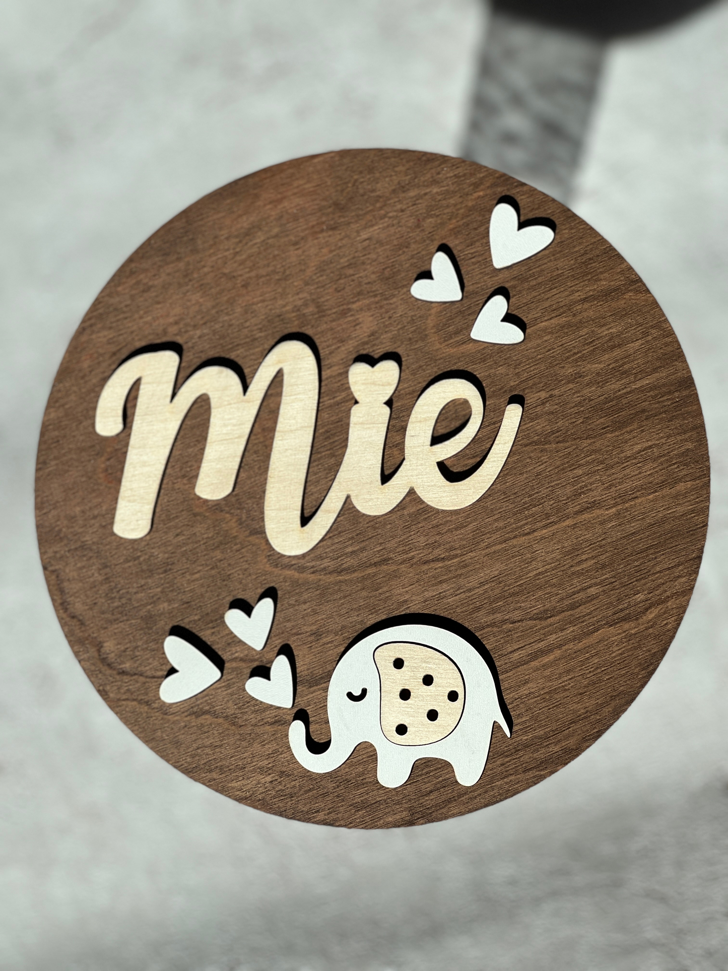 Barnerom-navneskilt med elefant KK FAMILY ART