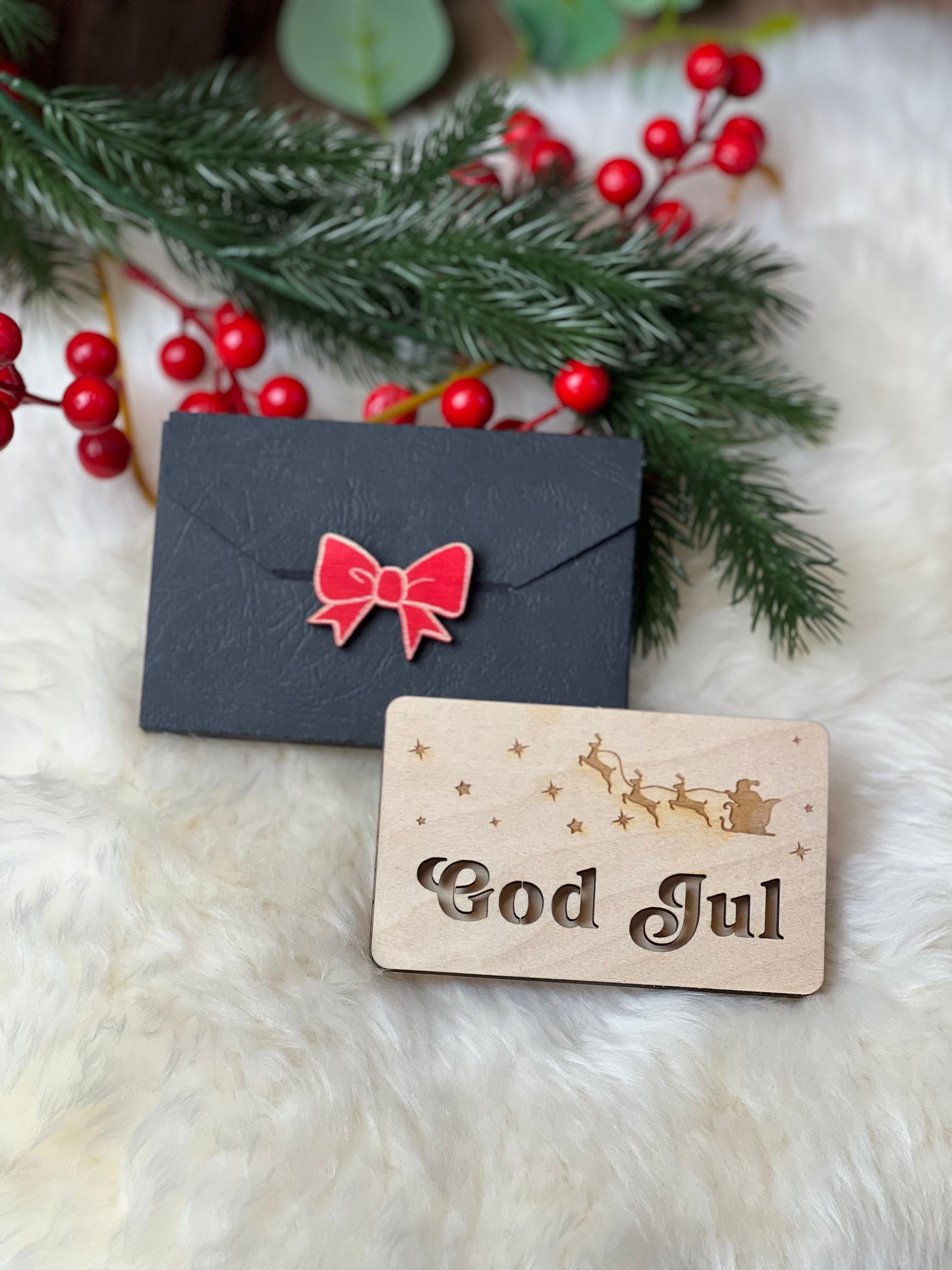 Håndlaget tre-etui for gavekort eller kontant GOD JUL KK FAMILY ART