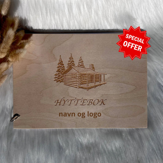 Eksklusiv hyttebok med navn og logo (d1)