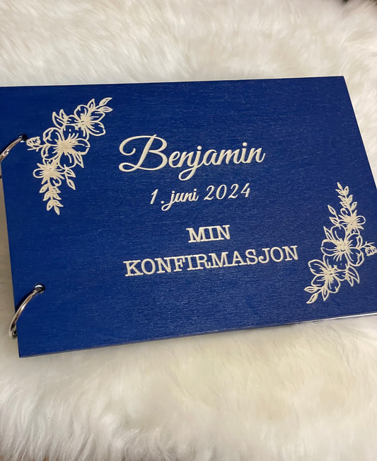 Min Konfirmasjon – gjestebok, fotoalbum-blomster