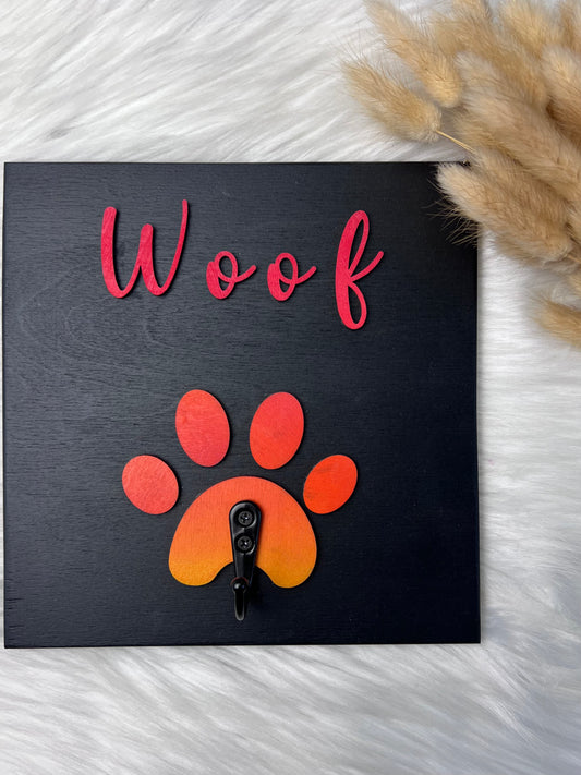 Veggplaten med krok og pote-design