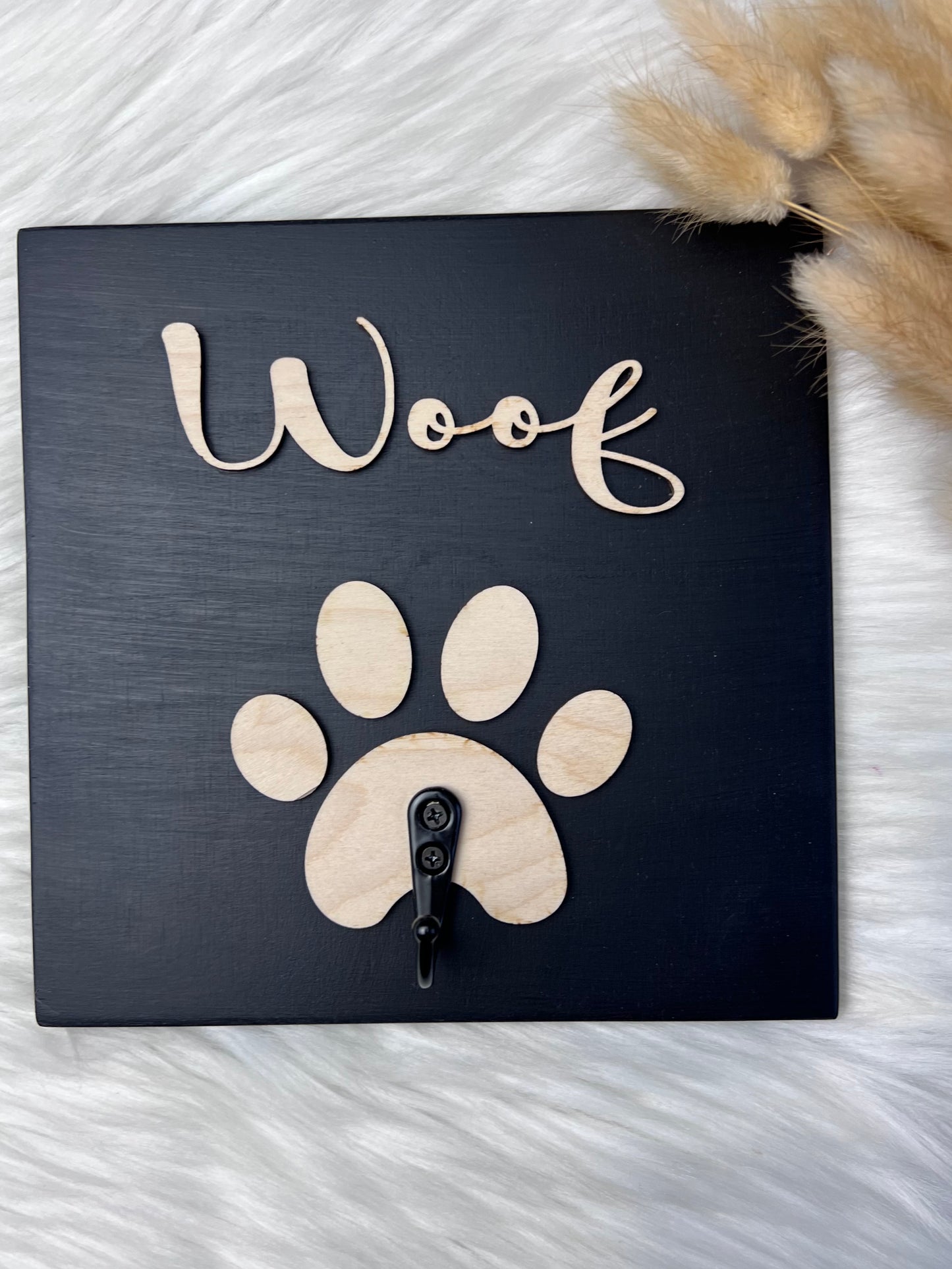 Veggplaten med krok og pote-design (d2)